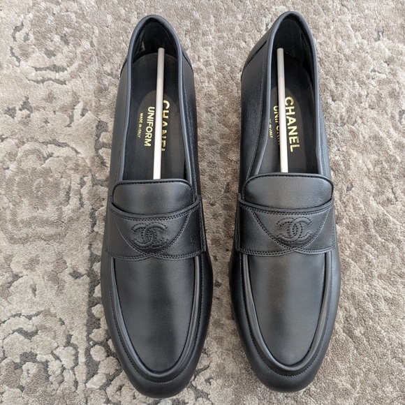 Chanel Uniform Black Leather Lambskin Loafers CC Logo Size 39.5 - Picture 5 of 10